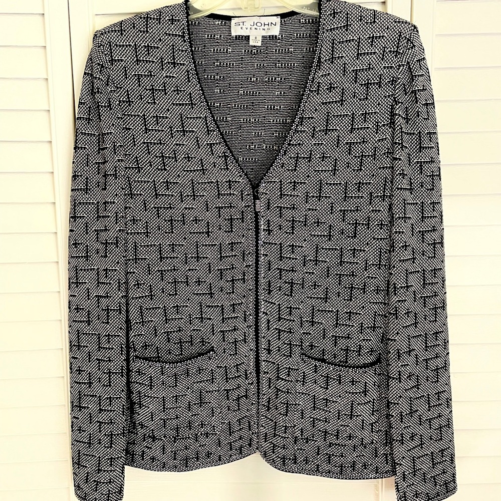 ST. John collection Top